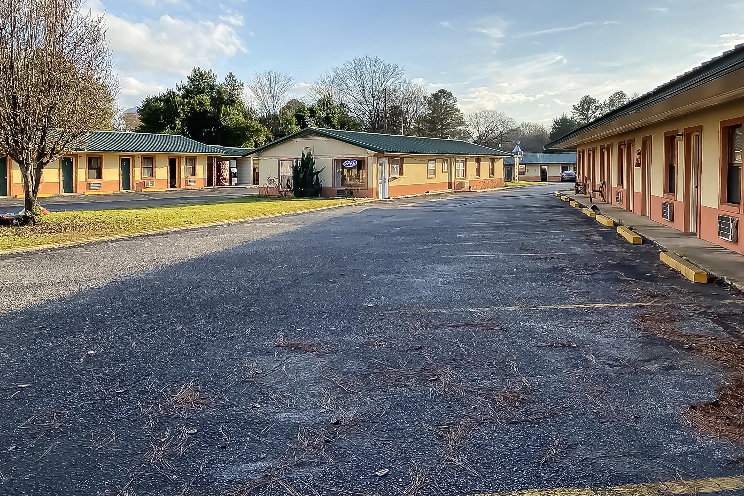 Hotel O Tallassee Hwy 14 Montgomery Exterior photo